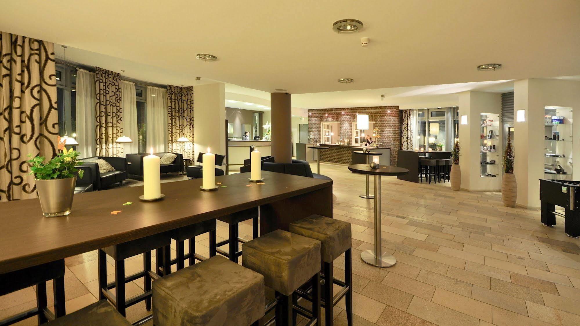 מוארס Wellings Romantik Hotel Zur Linde מראה חיצוני תמונה